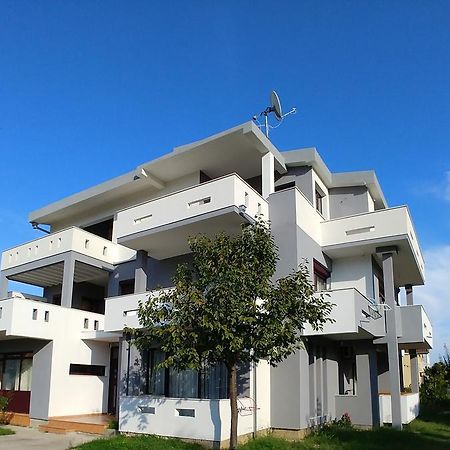 Studios M Ulcinj Buitenkant foto