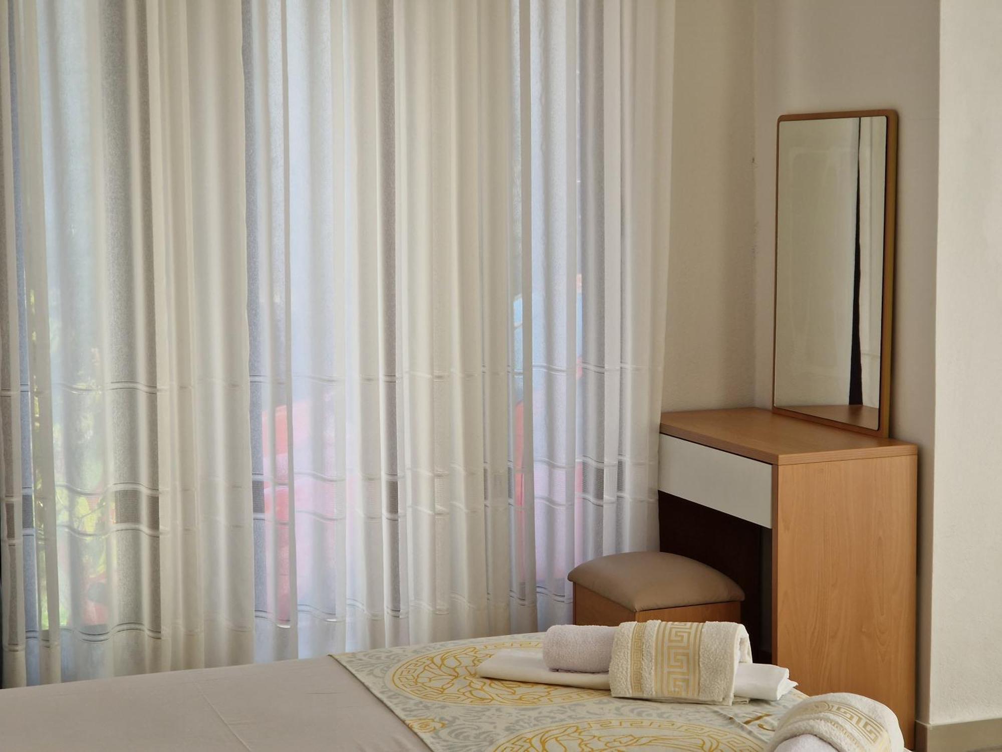 Studios M Ulcinj Buitenkant foto