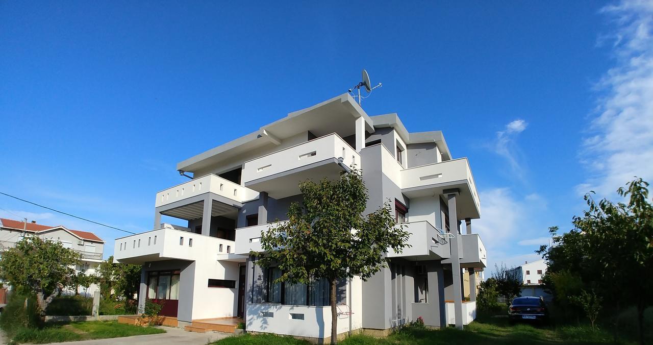 Studios M Ulcinj Buitenkant foto